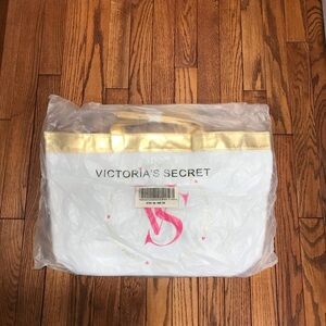 VS Canvas Tote